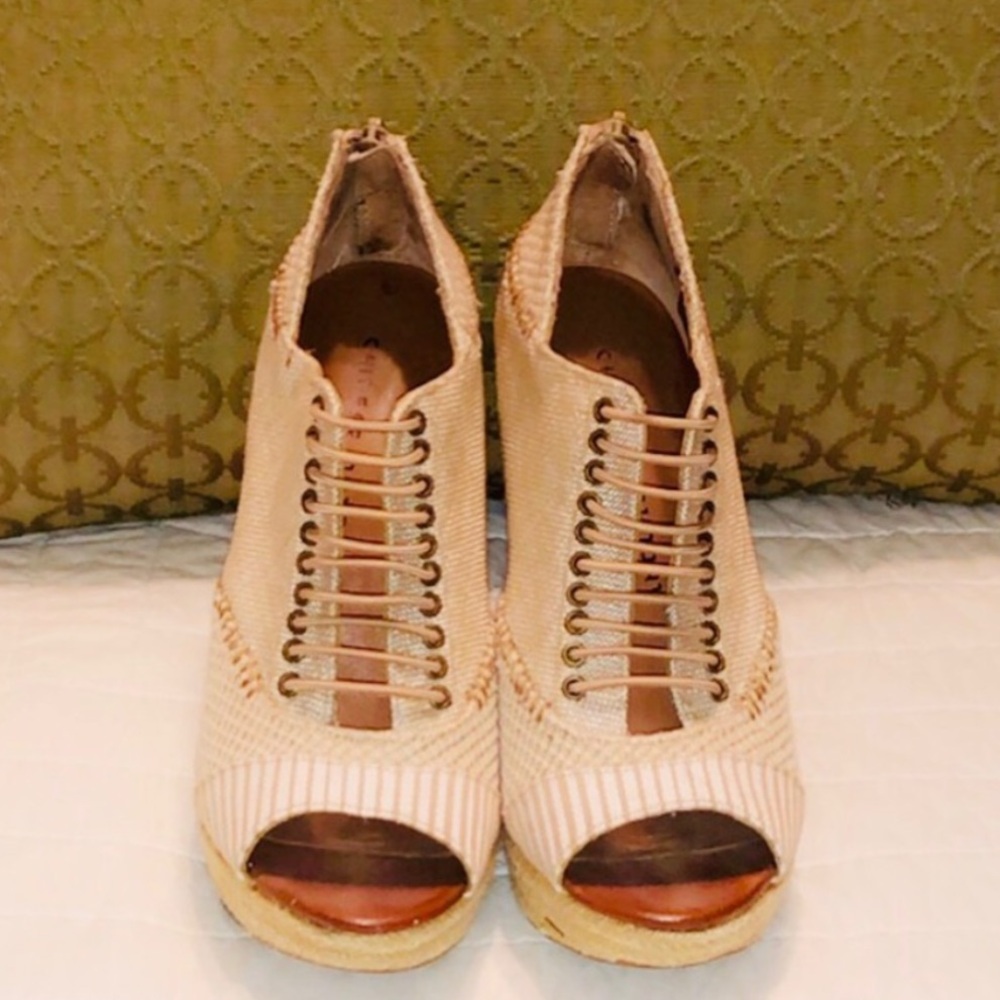 Practically Brand New Chinese Laundry Lace-Up Wedges, Size 8